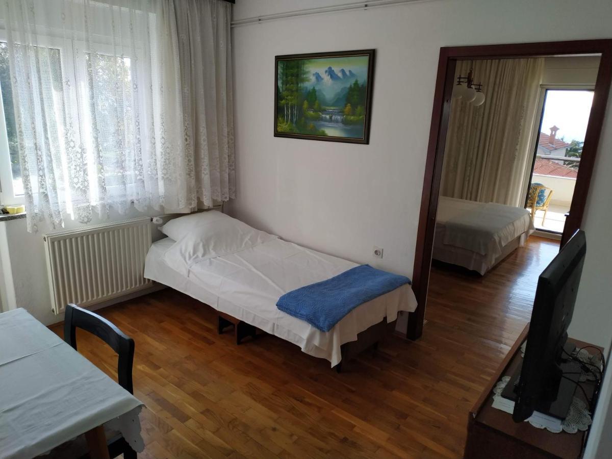 Apartments Marino Novi Vinodolski Eksteriør billede