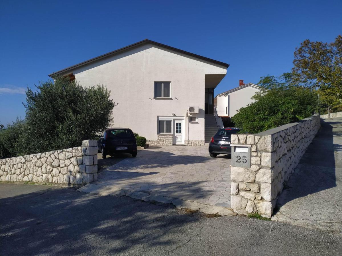 Apartments Marino Novi Vinodolski Eksteriør billede