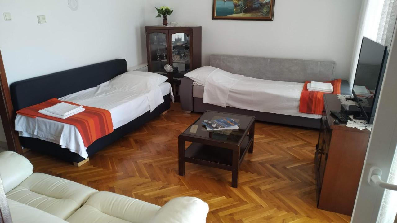 Apartments Marino Novi Vinodolski Eksteriør billede