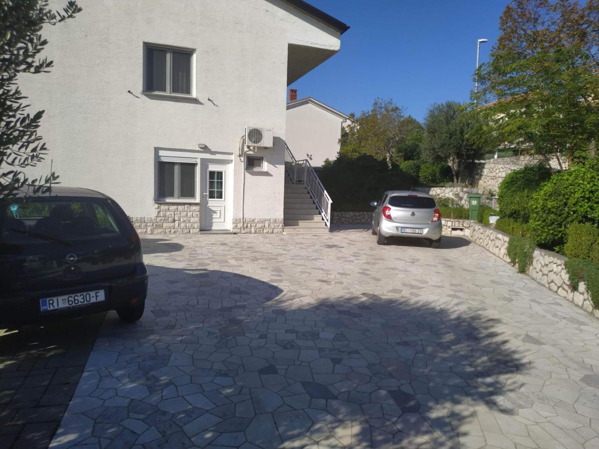 Apartments Marino Novi Vinodolski Eksteriør billede