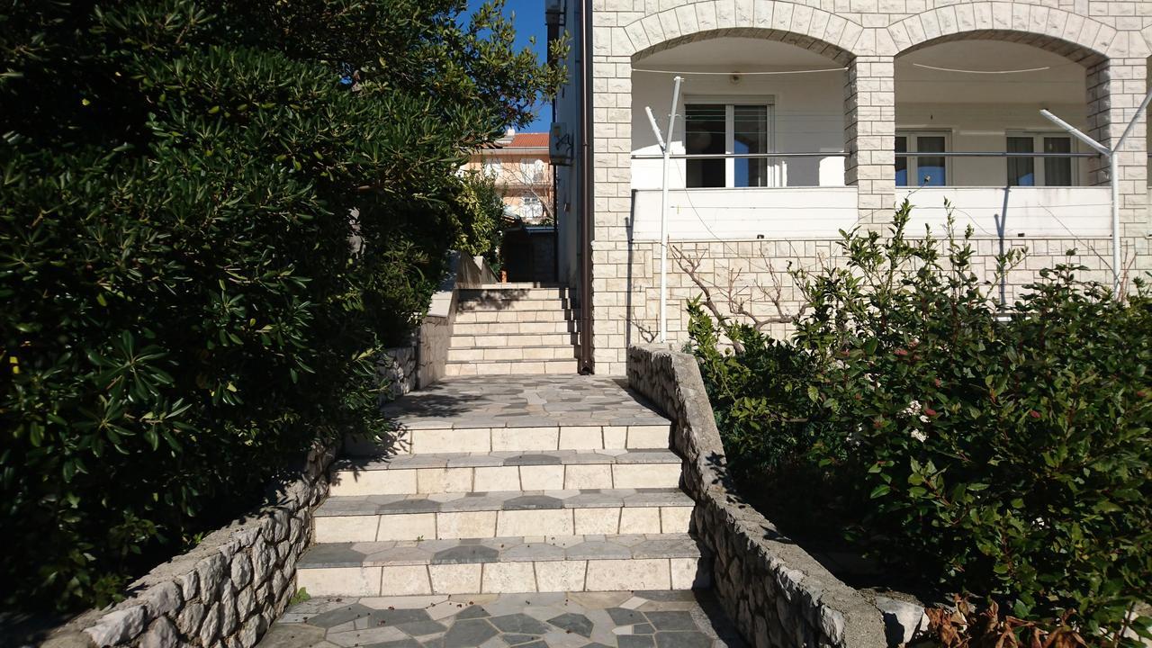 Apartments Marino Novi Vinodolski Eksteriør billede